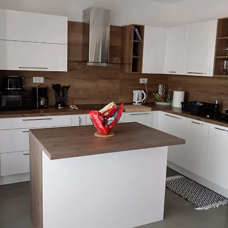 Appartement Twins 1 By Guide