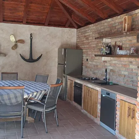 Appartement Twins 1 By Guide *